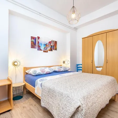 Meri Apartment *