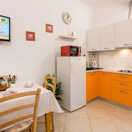 Meri Apartment